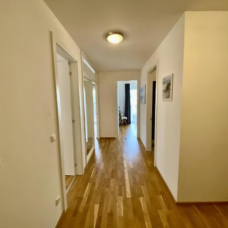 Neubau, Gemuetlich Und Modern See Und Zentrum Nah By Seebnb *